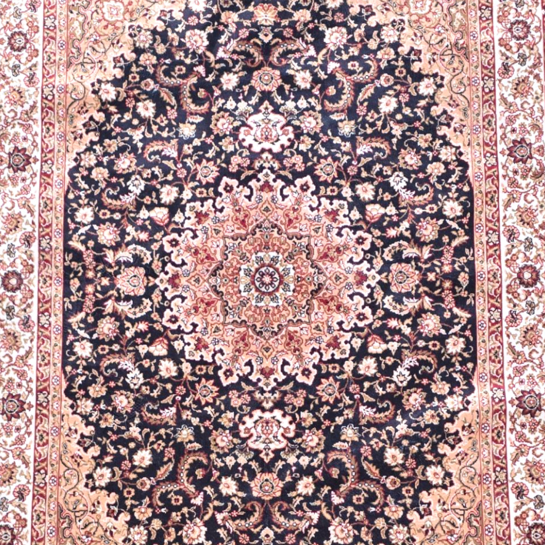 (#84) 5'x8' Stain resistant & Machine Washable Persian-Inspired Area Rug Carpet
