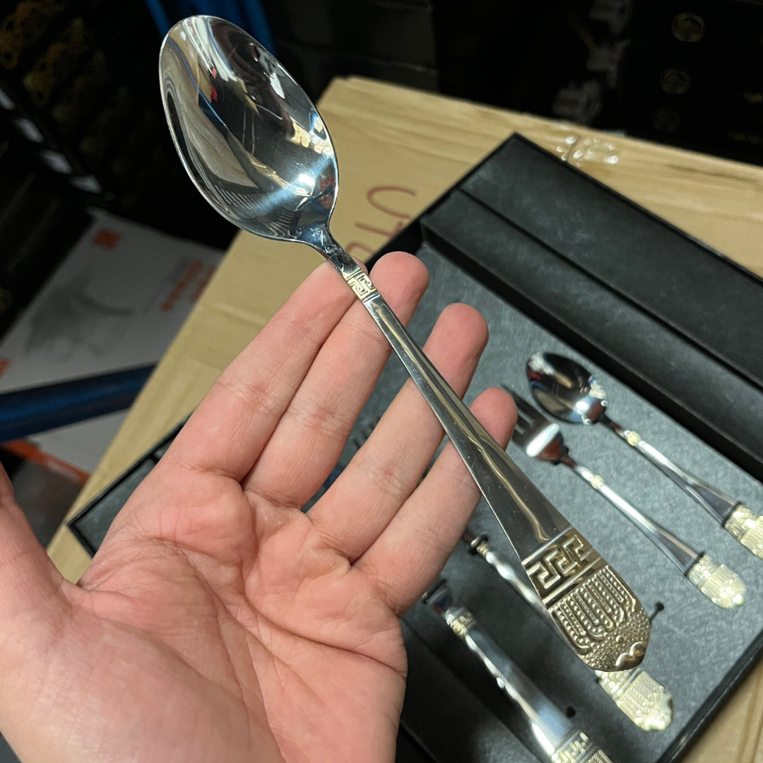 30 Piece Cutlery Stainless Steel with Gold Roman Key Design Set